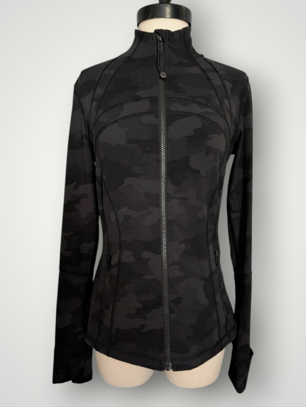 Lululemon Define Jacket - Picture 2 of 9